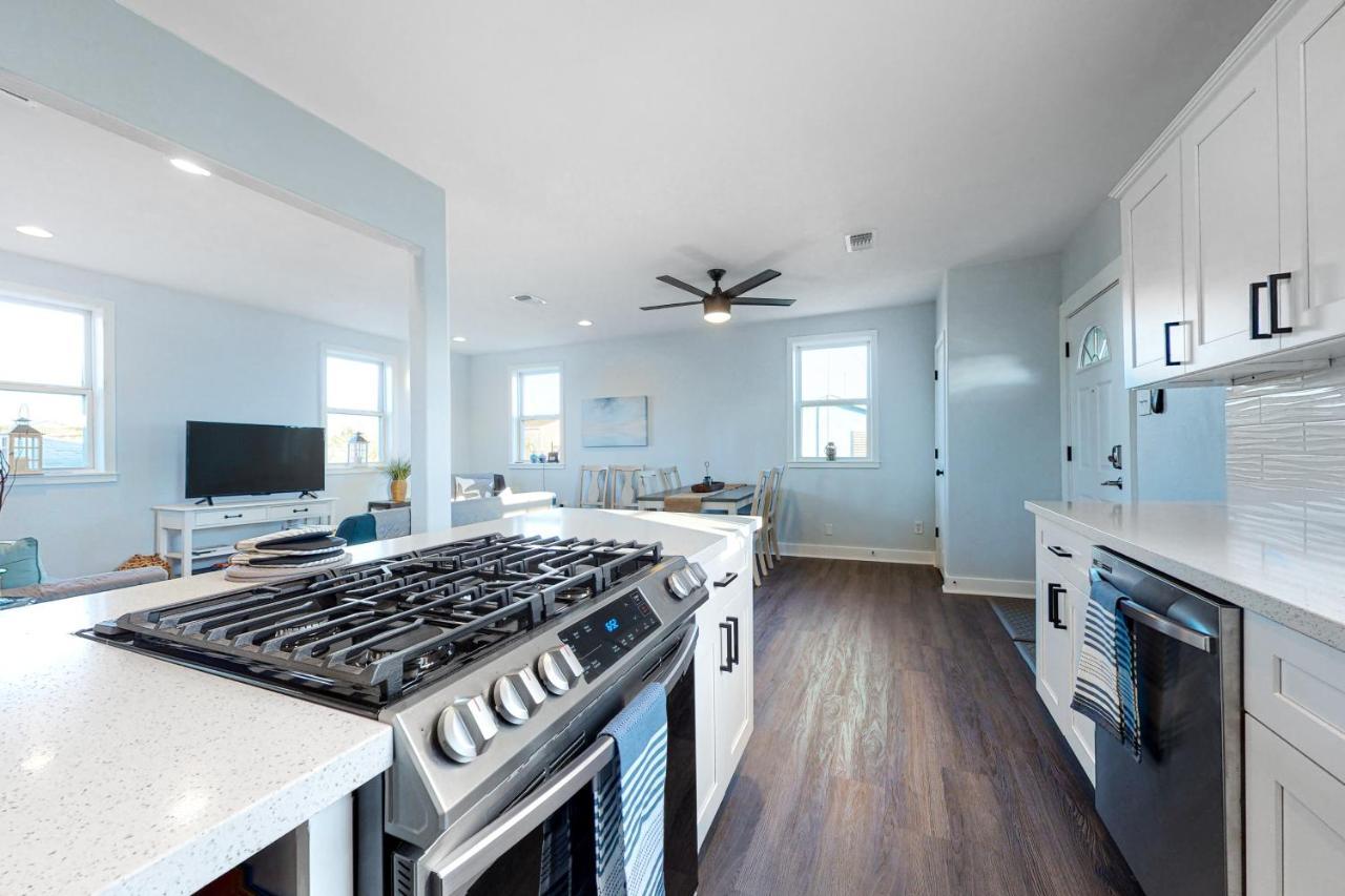 Villa Oasis By The Bay-Upstairs Unit Galveston Exterior foto